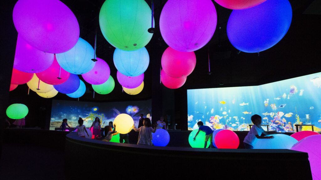 sustainability in LED balloon art museum designs