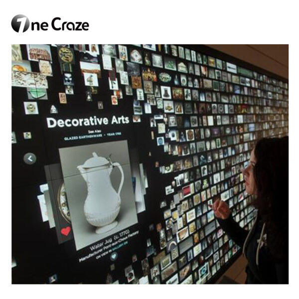 High-resolution interactive display wall for advertising