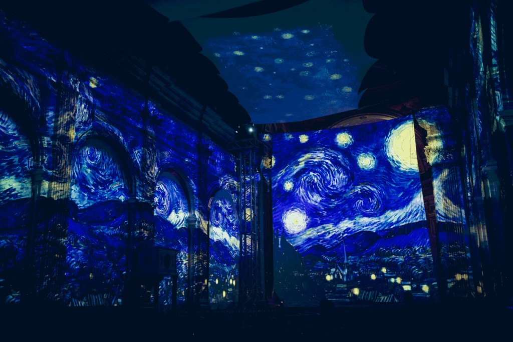 Best immersive Starry Night art museum virtual experience