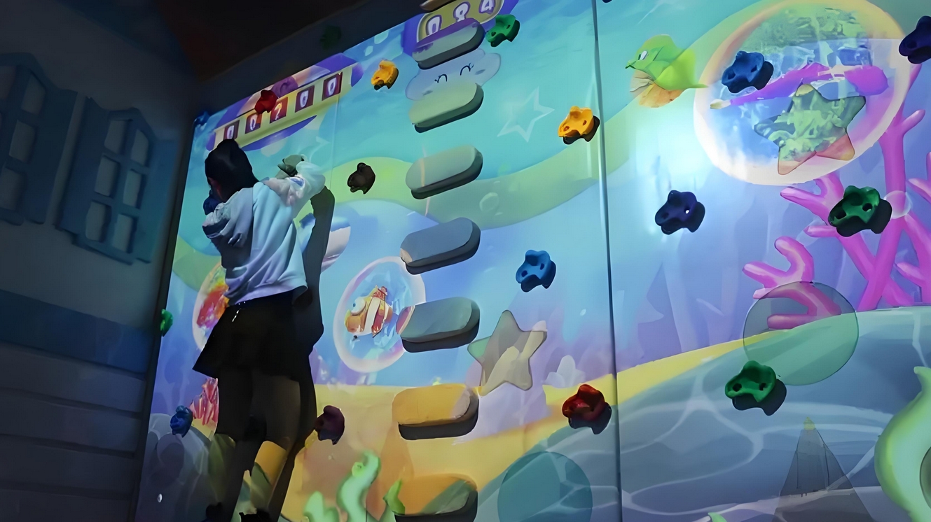 indoor rock climbing game installation service for kindergartens