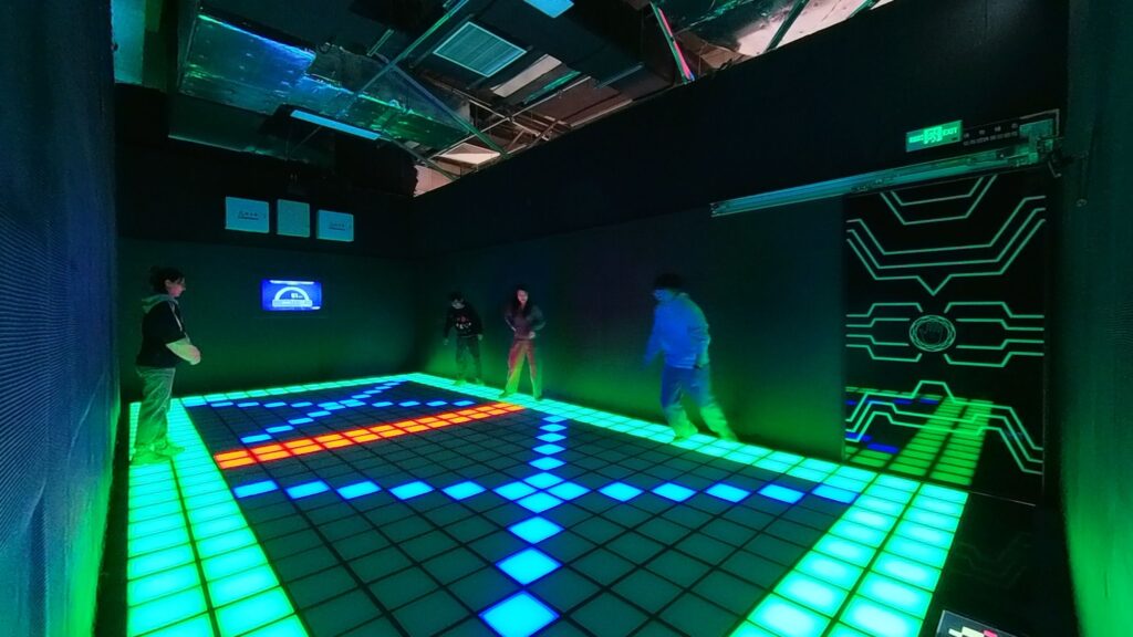 Order dynamic LED rolling floor mapping tiles